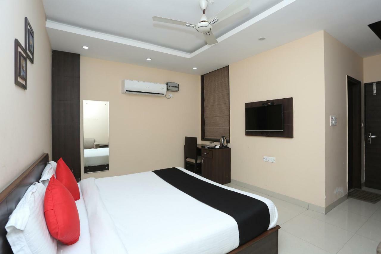 Bilberry Hotel Rewari ภายนอก รูปภาพ